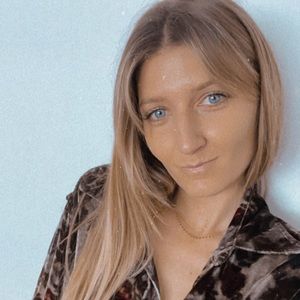 Meet your Posher, Lucy